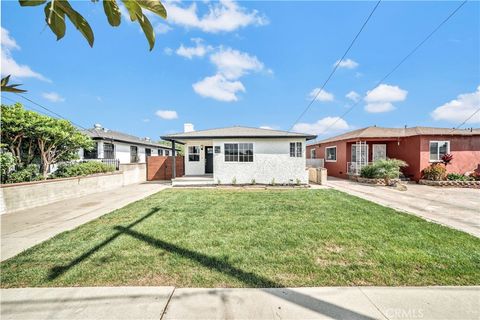 A home in Inglewood