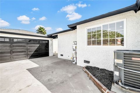 A home in Inglewood