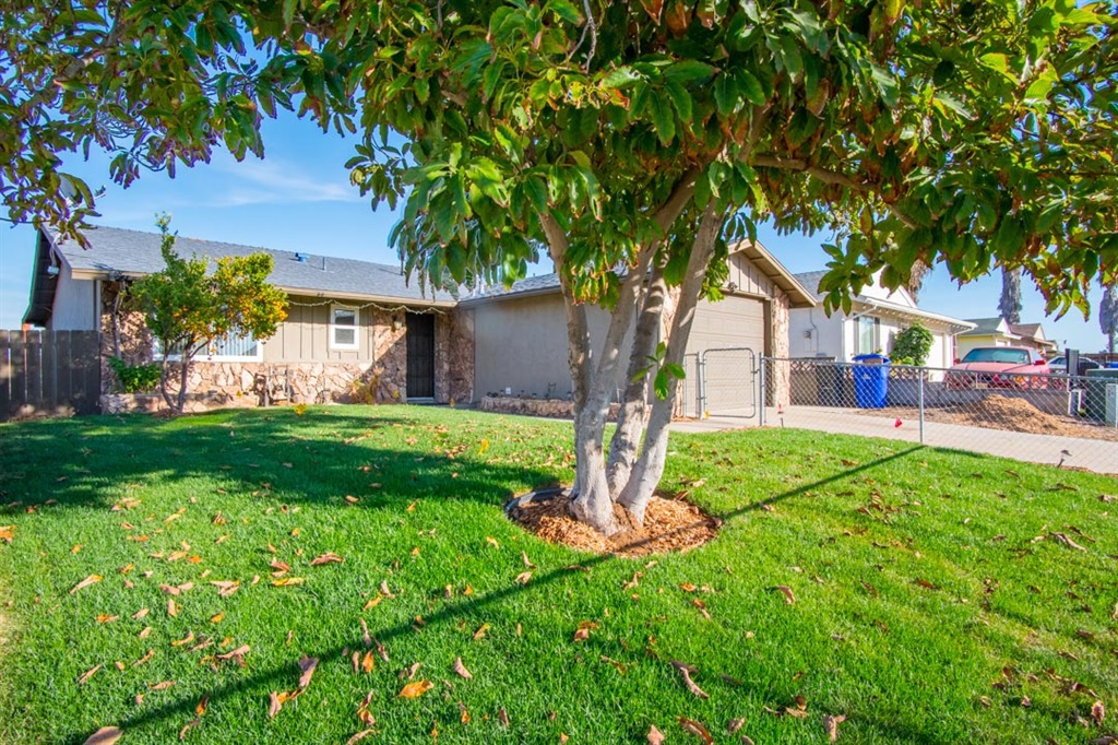 Great 3 bedroom and 2 bath Family Home, with a large Family and Dinning room. Outdoor covered patio with a T.V., with a mounted Awing, and a custom built crystal fire pit. Brand new garage opener with automatic key openers and code. Samsung Washer and Dryer included, with all kitchen appliances. New landscaping which includes an avocado and orange tree. Additional T.V. in the garage and kitchen are included. The House is a must see!! Neighborhoods: Rancho Cerro Equipment: Dryer,Garage Door Opener, Washer Other Fees: 0 Sewer: Sewer Connected Topography: LL