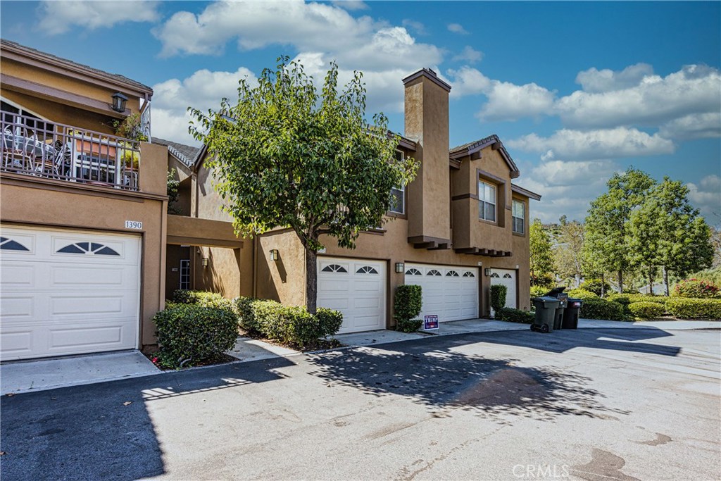 Welcome home to this beautifully upgraded summit court 3 Bedroom 3 Bathroom in Anaheim Hills!
The convenient downstairs One bedroom and full bathroom are on the main floor.
Open living room and fireplace that leads directly into the kitchen that has maple shaker cabinets and stainless steel appliances with granite counter top. Master bathroom has dual sink vanity and quartz countertops. This home has one direct access attached garage with one assigned carport at the right front of the home. Back patio has paver stones and vinyl fencing.
The community offers a gated swimming pool, spa, BBQ station, and playground, surrounded by rolling hills, beautiful parks, hiking and mountain biking trails, and best of all, award winning schools – Running Springs Elementary, El Rancho Charter Middle School, and the newly renovated Canyon High School. * * HURRY ! WON'T LAST FOR LONG !!