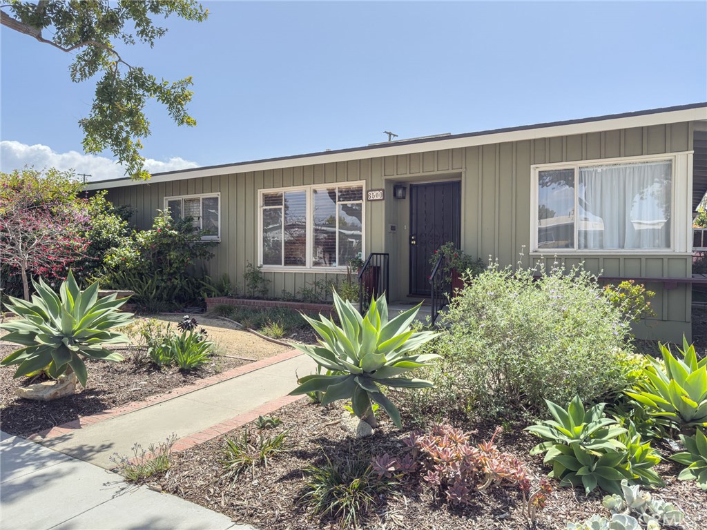 6500 E Espanita Street