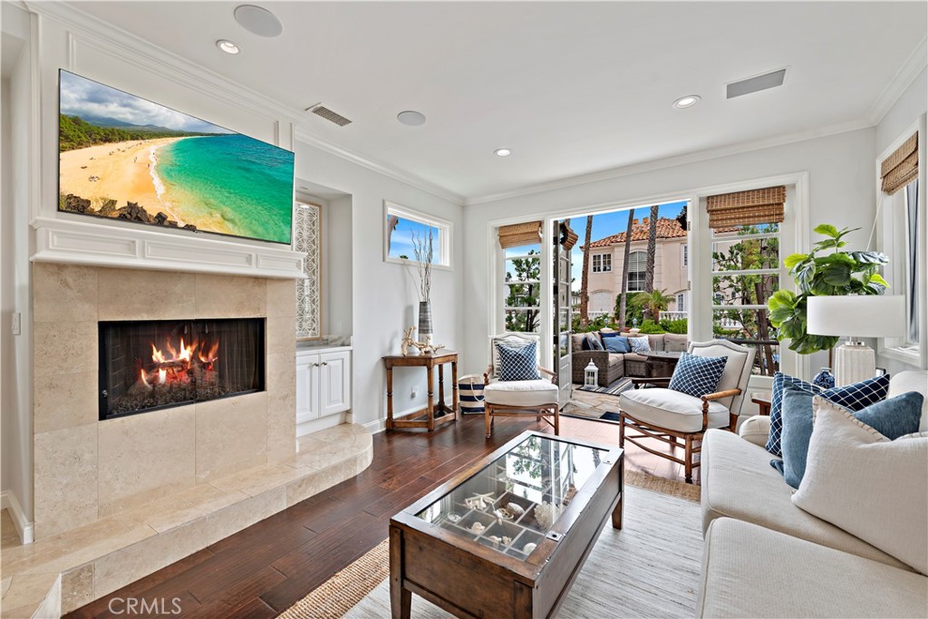 Corona del Mar South of PCH (CDMS) - Residential Lease