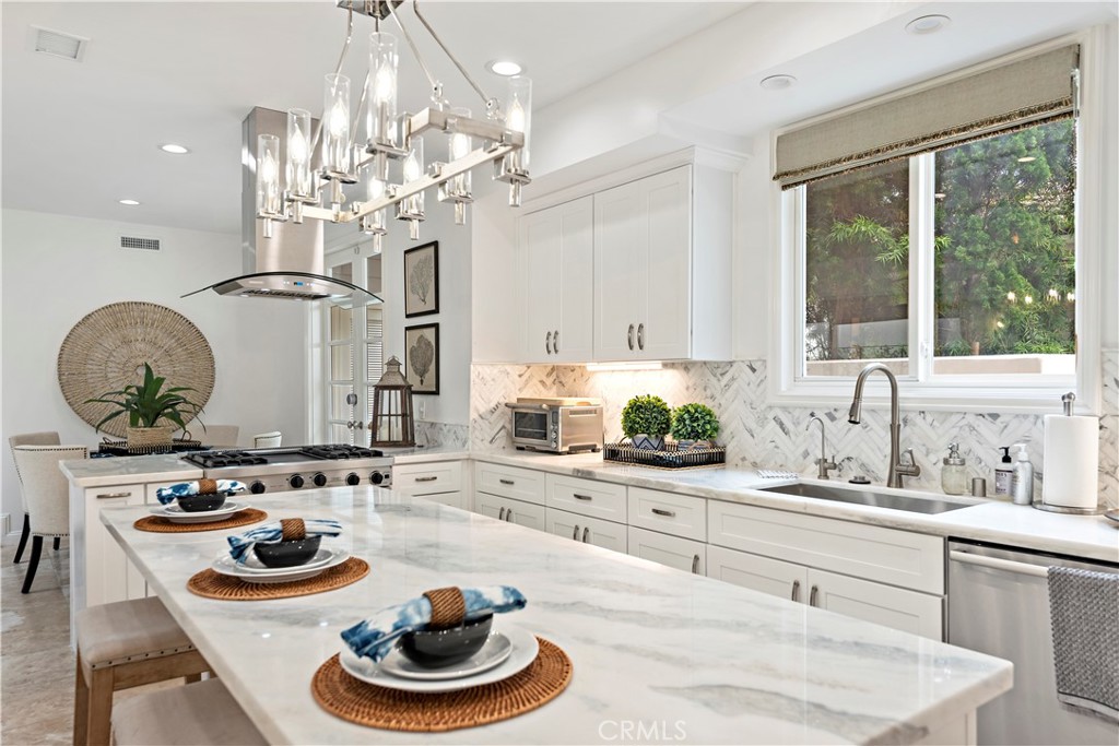Corona del Mar South of PCH (CDMS) - Residential Lease
