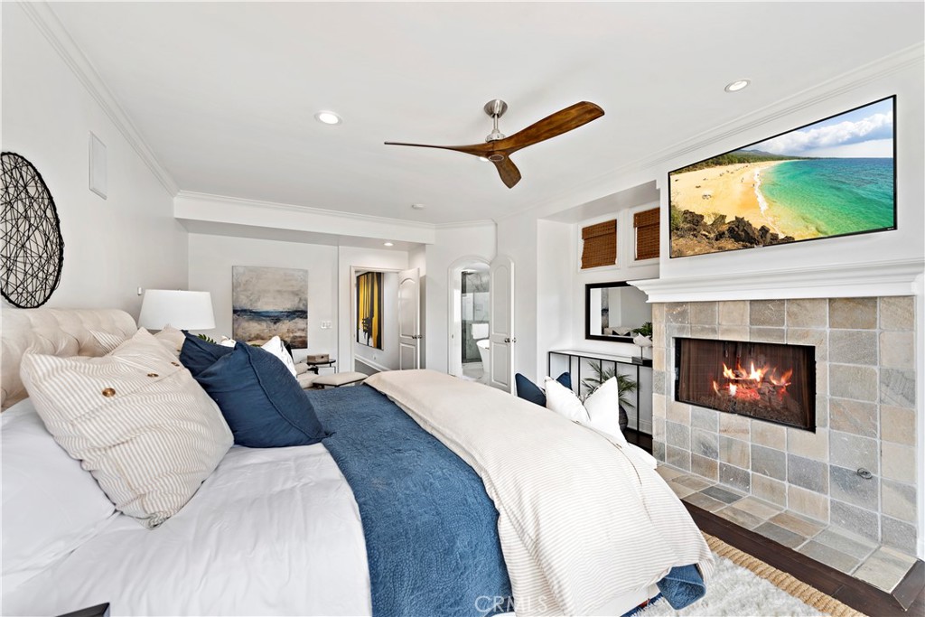 Corona del Mar South of PCH (CDMS) - Residential Lease