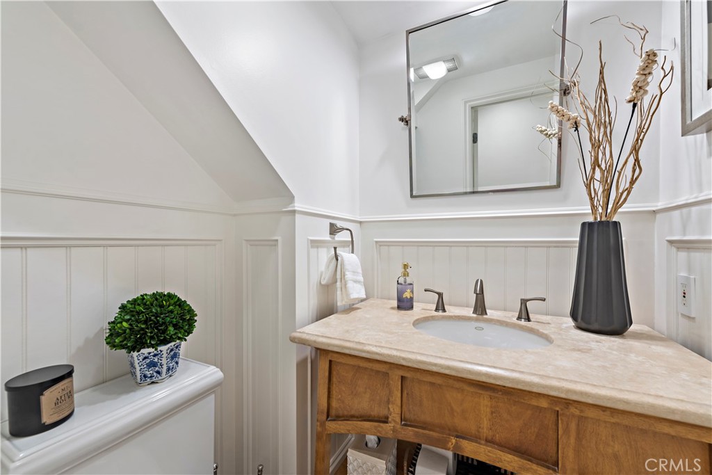 Corona del Mar South of PCH (CDMS) - Residential Lease