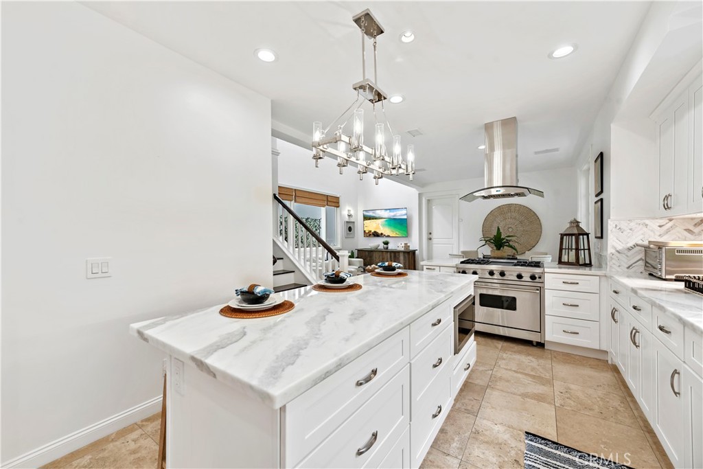 Corona del Mar South of PCH (CDMS) - Residential Lease
