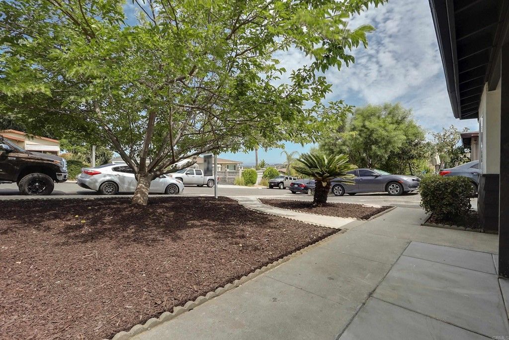 listing image 130723552000591438830