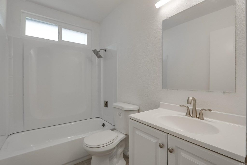 listing image 130726754427667114468