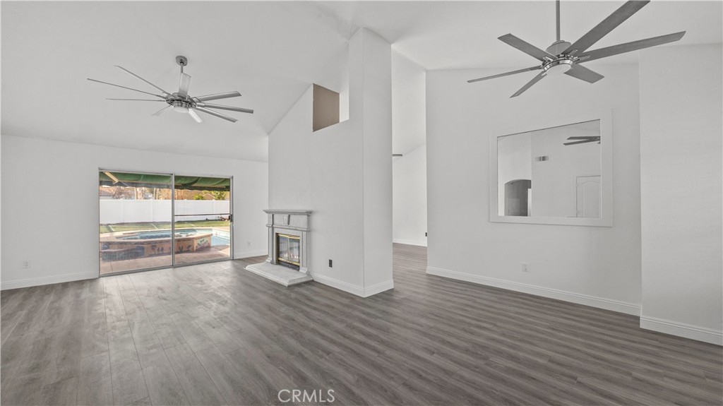 30059 Calle Pompei