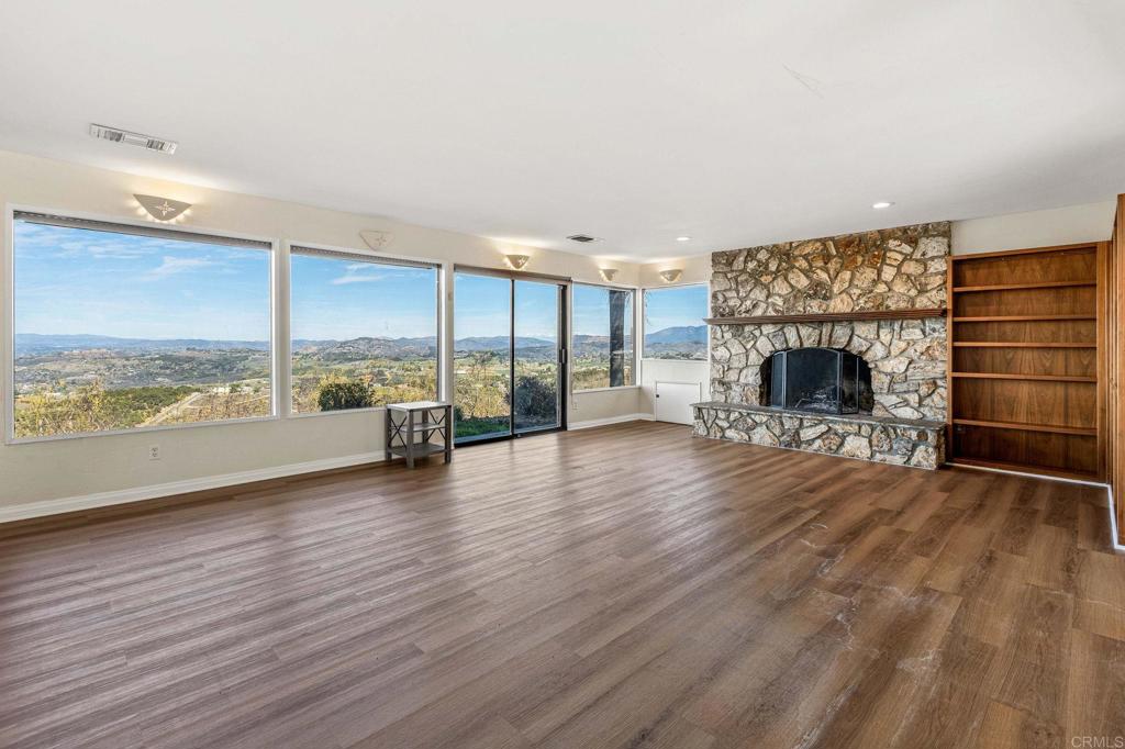 30508 Circle R Lane