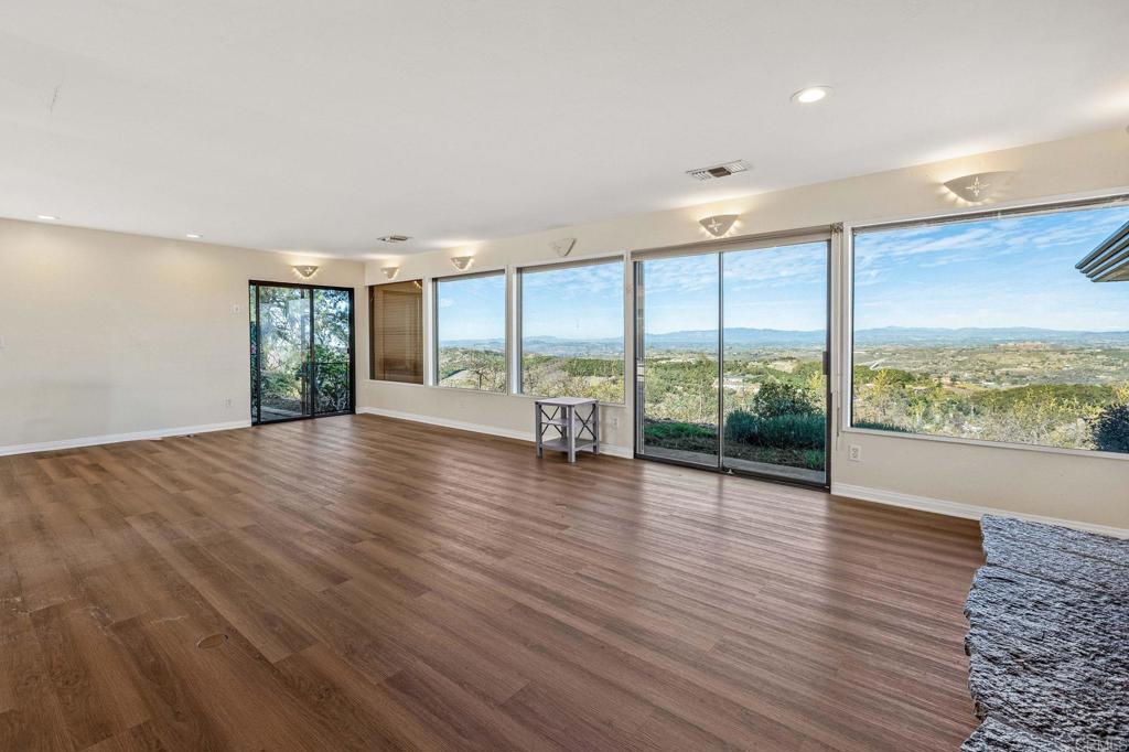 30508 Circle R Lane