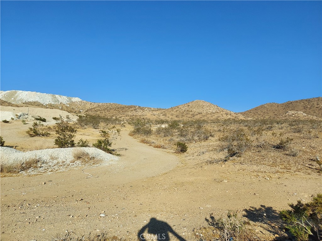 0 Apple Valley Parcel #0472-051-16 Road