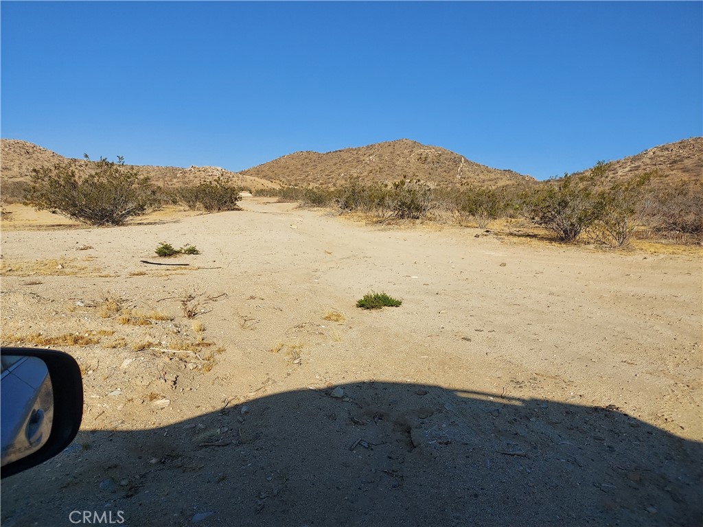 0 Apple Valley Parcel #0472-051-16 Road
