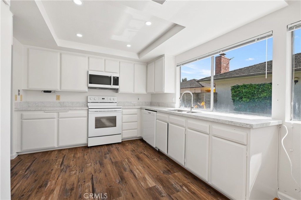 Terrace (TR) - Residential