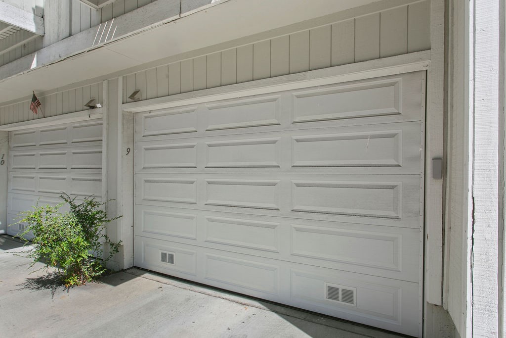 Photo 16 of 16 of 137 N Oak Knoll Avenue 9 condo