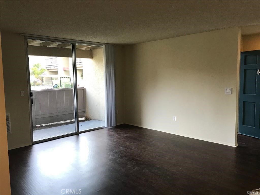 17230 San Mateo Street 21