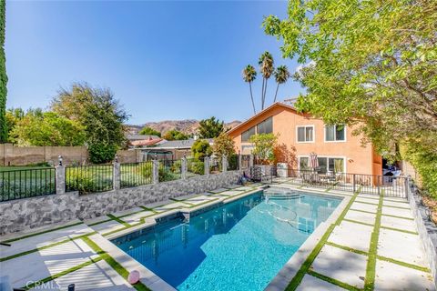 A home in Porter Ranch