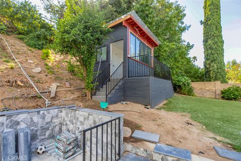 A home in Porter Ranch