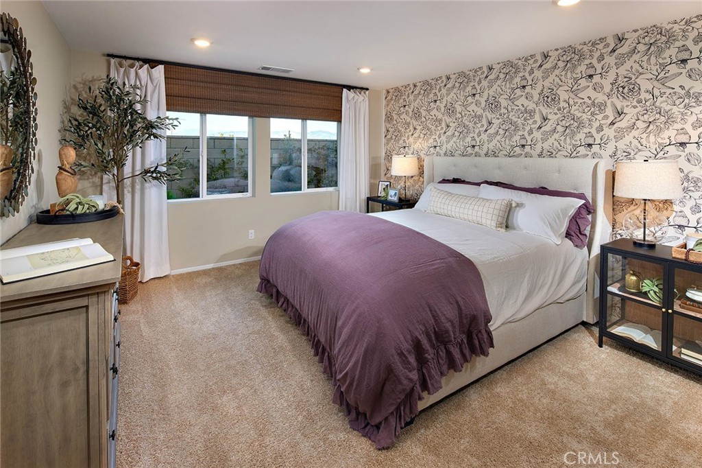 Photo 8 of 9 of 2129 El Nido Avenue house