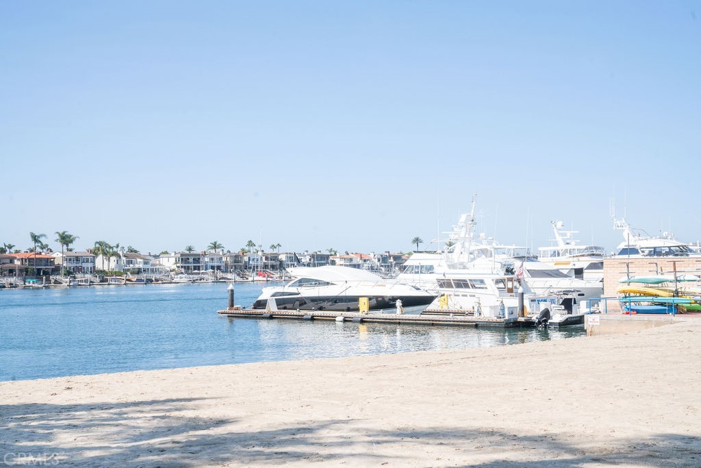 Bayshores (BSHR) - Residential