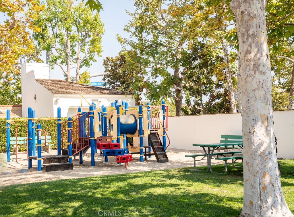 Bayshores (BSHR) - Residential