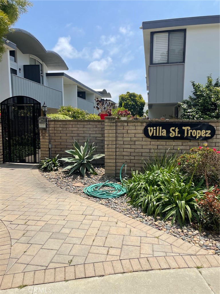 View Marina del Rey, CA 90292 townhome