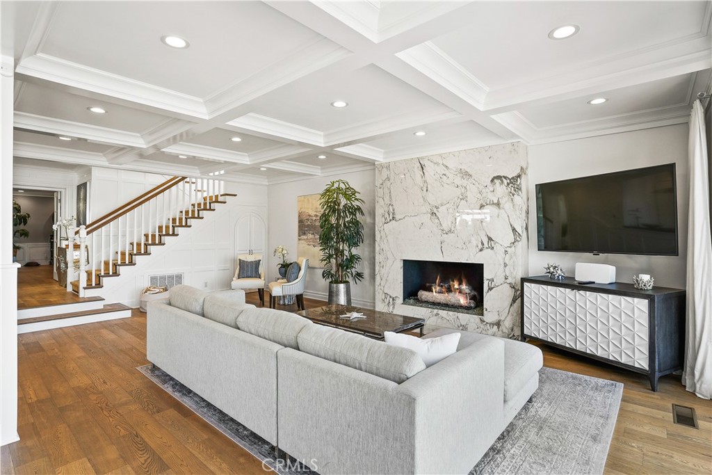 Balboa Peninsula Point (BLPP) - Residential