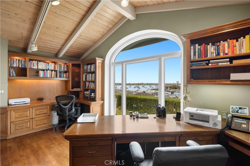 Irvine Terrace (IRVT) - Residential