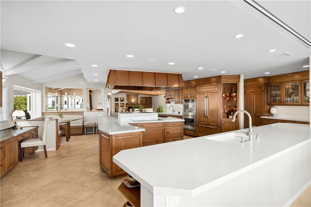 Irvine Terrace (IRVT) - Residential