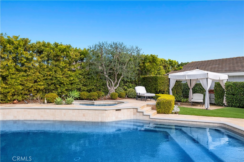 Irvine Terrace (IRVT) - Residential