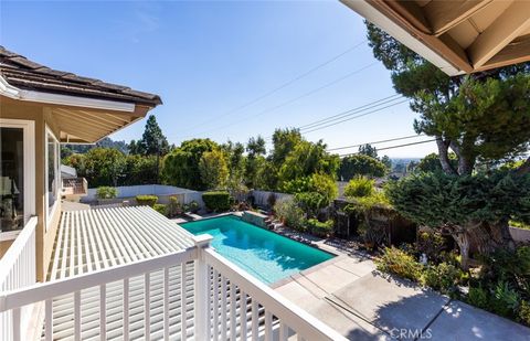 A home in North Tustin