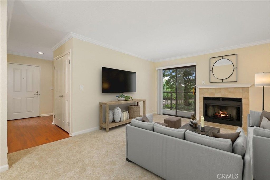 listing image 130721574819603854248