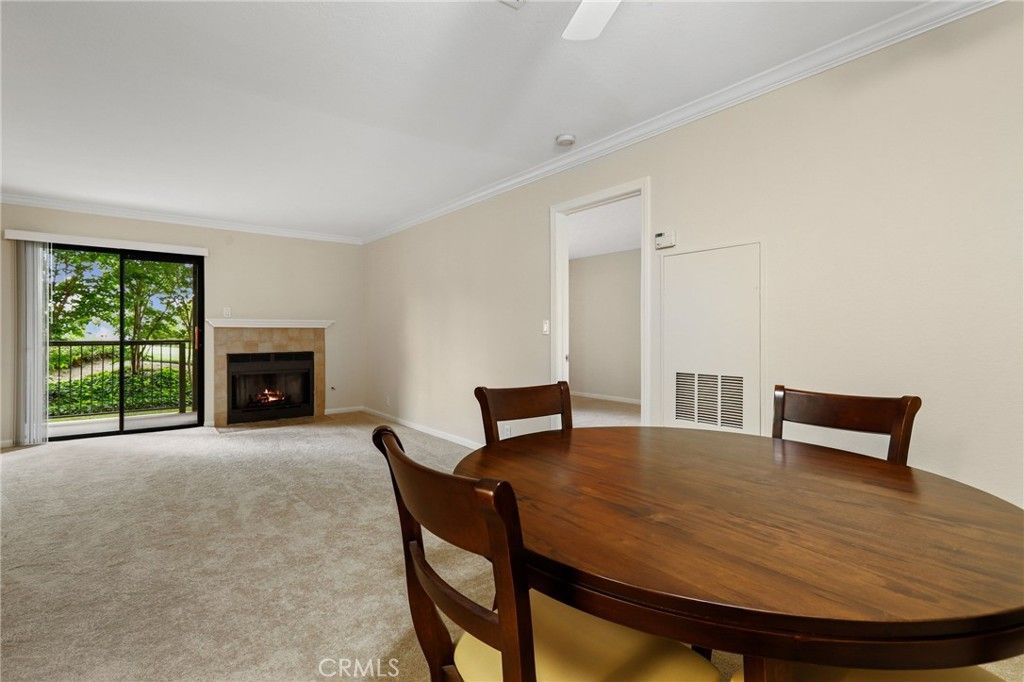 listing image 130722826405469620115
