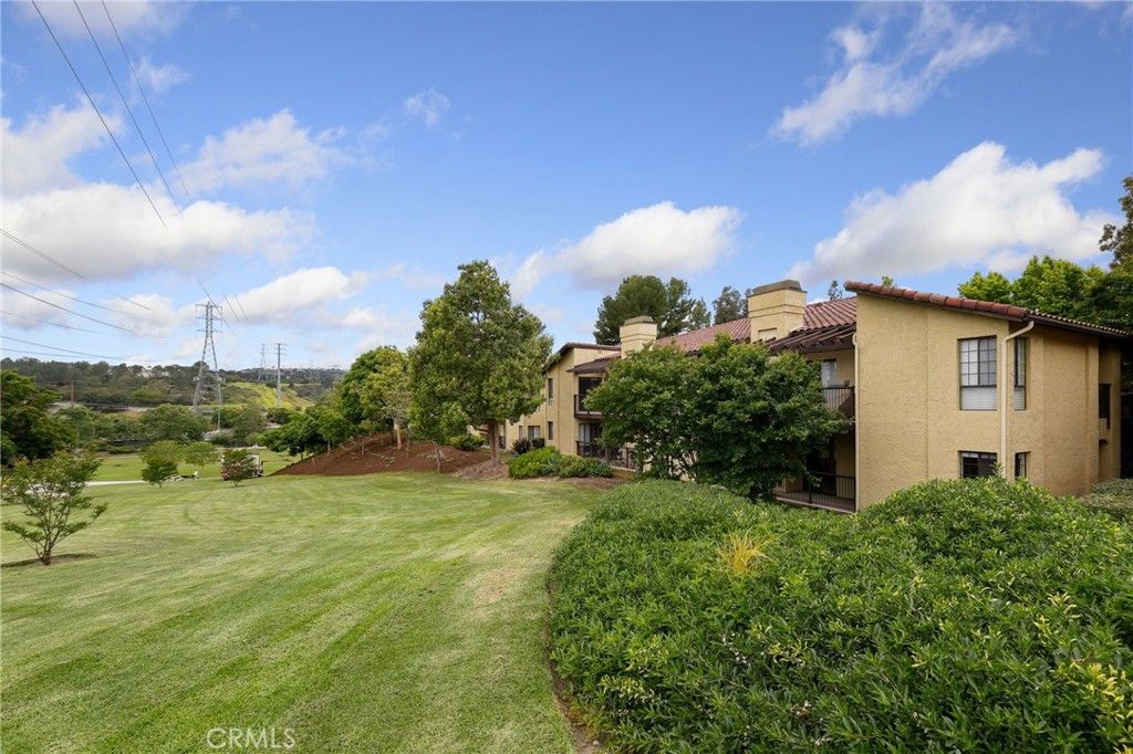 listing image 130728737885664950901