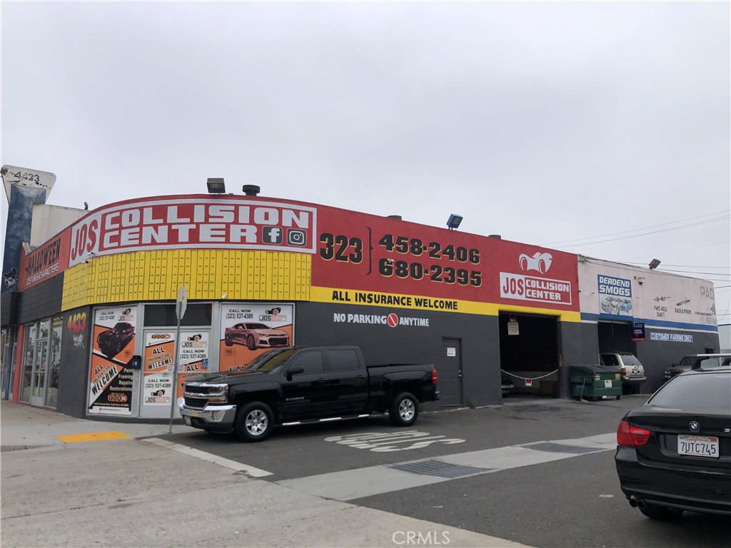 4433 Firestone Boulevard