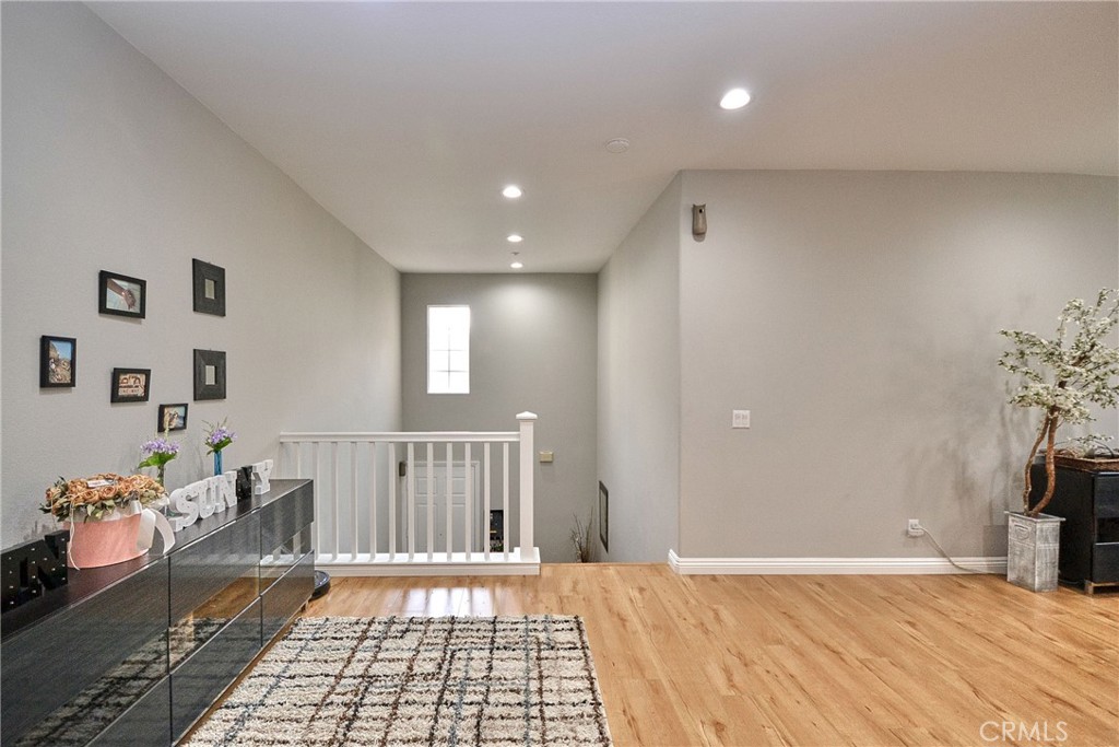 Gallery Walk (GALW) - Residential Lease