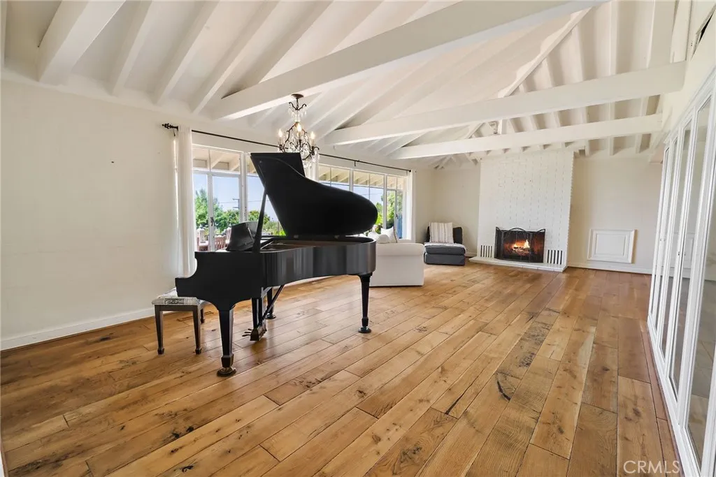 Rolling Hills, California 90274, United States, 4 Bedrooms Bedrooms, ,3 BathroomsBathrooms,Residential,Active,54302