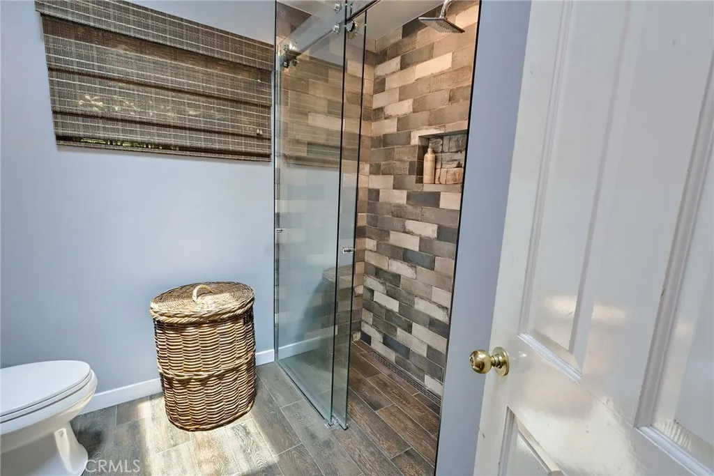 Rolling Hills, California 90274, United States, 4 Bedrooms Bedrooms, ,3 BathroomsBathrooms,Residential,Active,54302