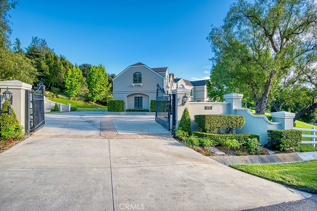 Los Ranchos Estates (LRE) - Residential