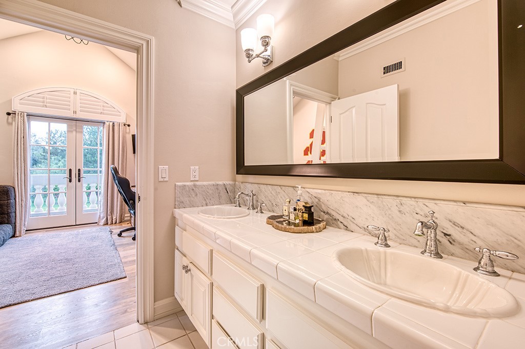 Los Ranchos Estates (LRE) - Residential