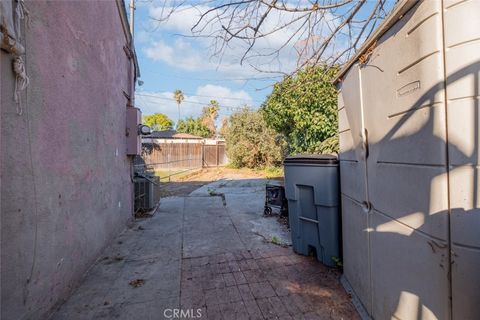 A home in Reseda