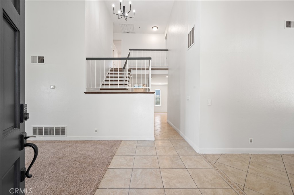 Photo 6 of 52 of 1431 E Riverside Drive house