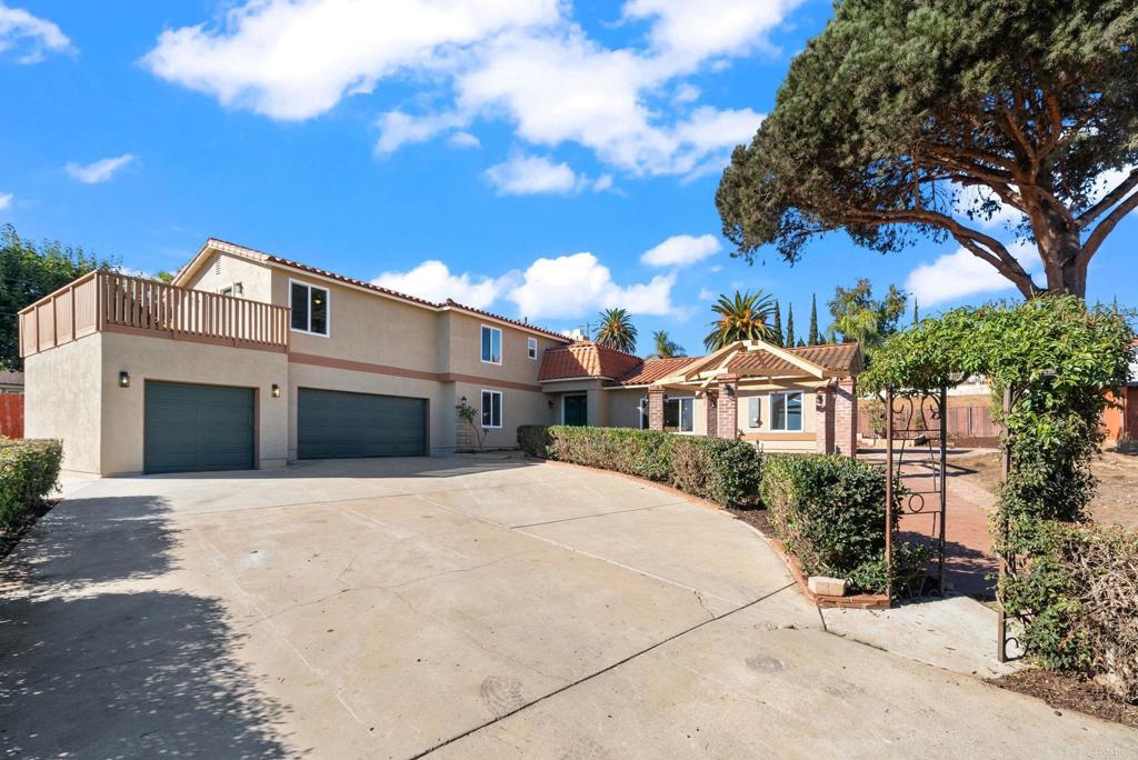 5405 Romega Court