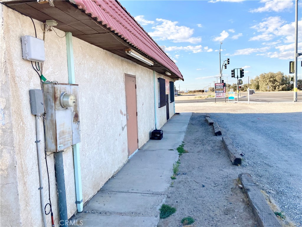 12090 Air Expressway