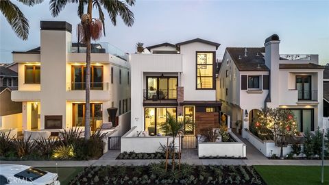 A home in Corona Del Mar