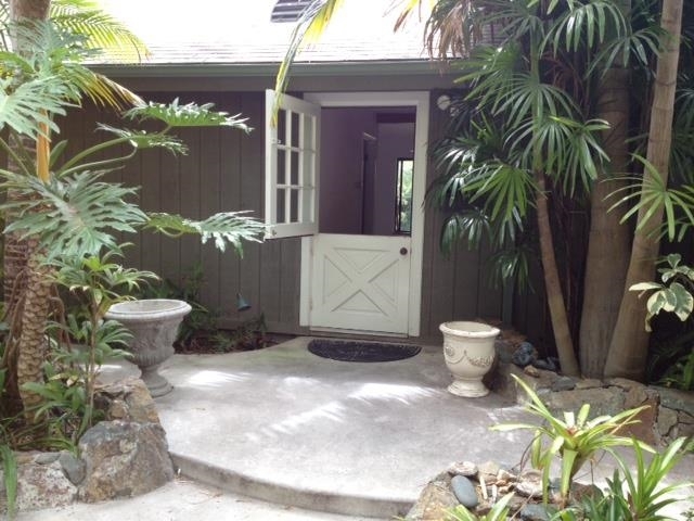 IMMACULATE Very private. 1 Bedroom, 1 Bath, Large Living Room with open Kitchen and Loft. Includes all appliances, washer, dryer and 1 off street parking space. Walking distance to Cedros, Restaurants,Train Station and Beaches. You will not be disappointed. No Pets please. Neighborhoods: Solana Beach