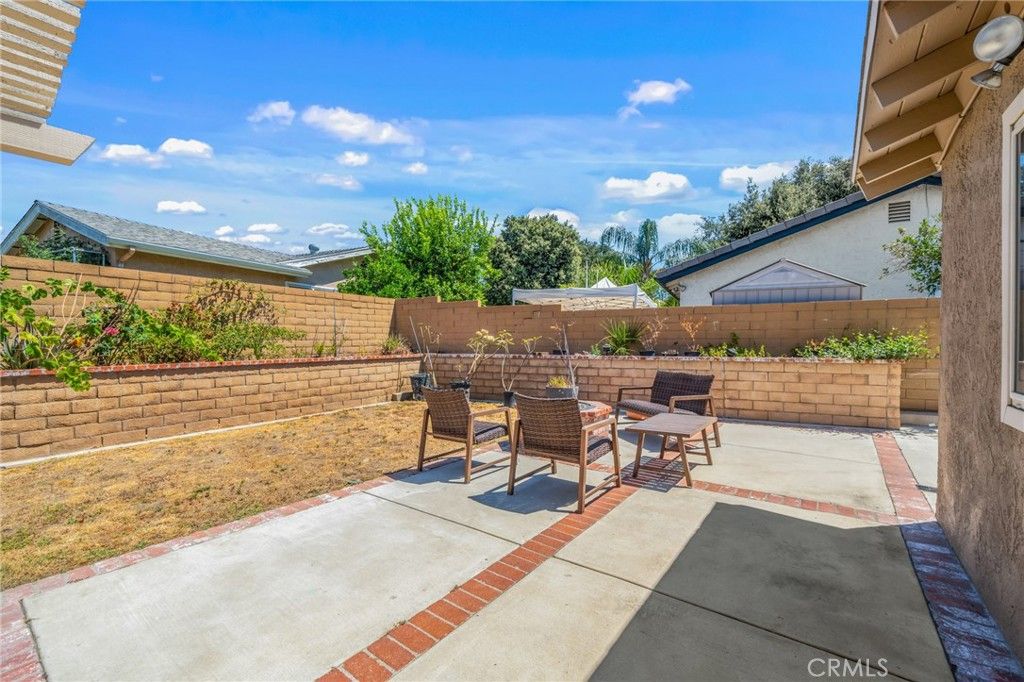 listing image 130725425260915584644