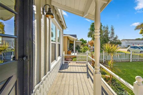 A home in La Mirada