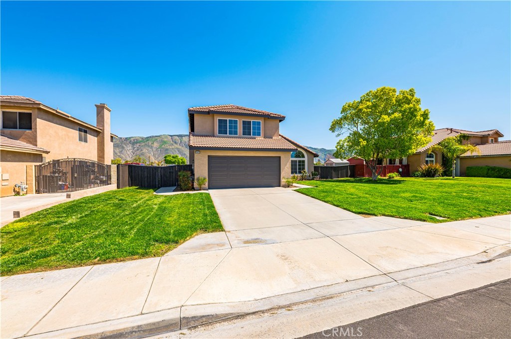 1445 Lechuga Way