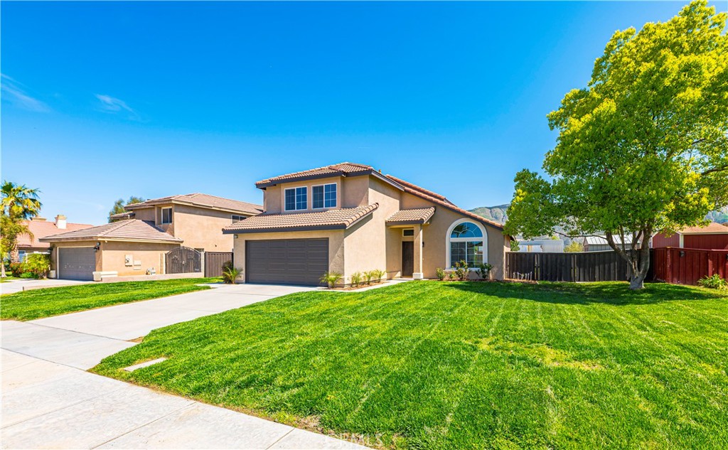1445 Lechuga Way